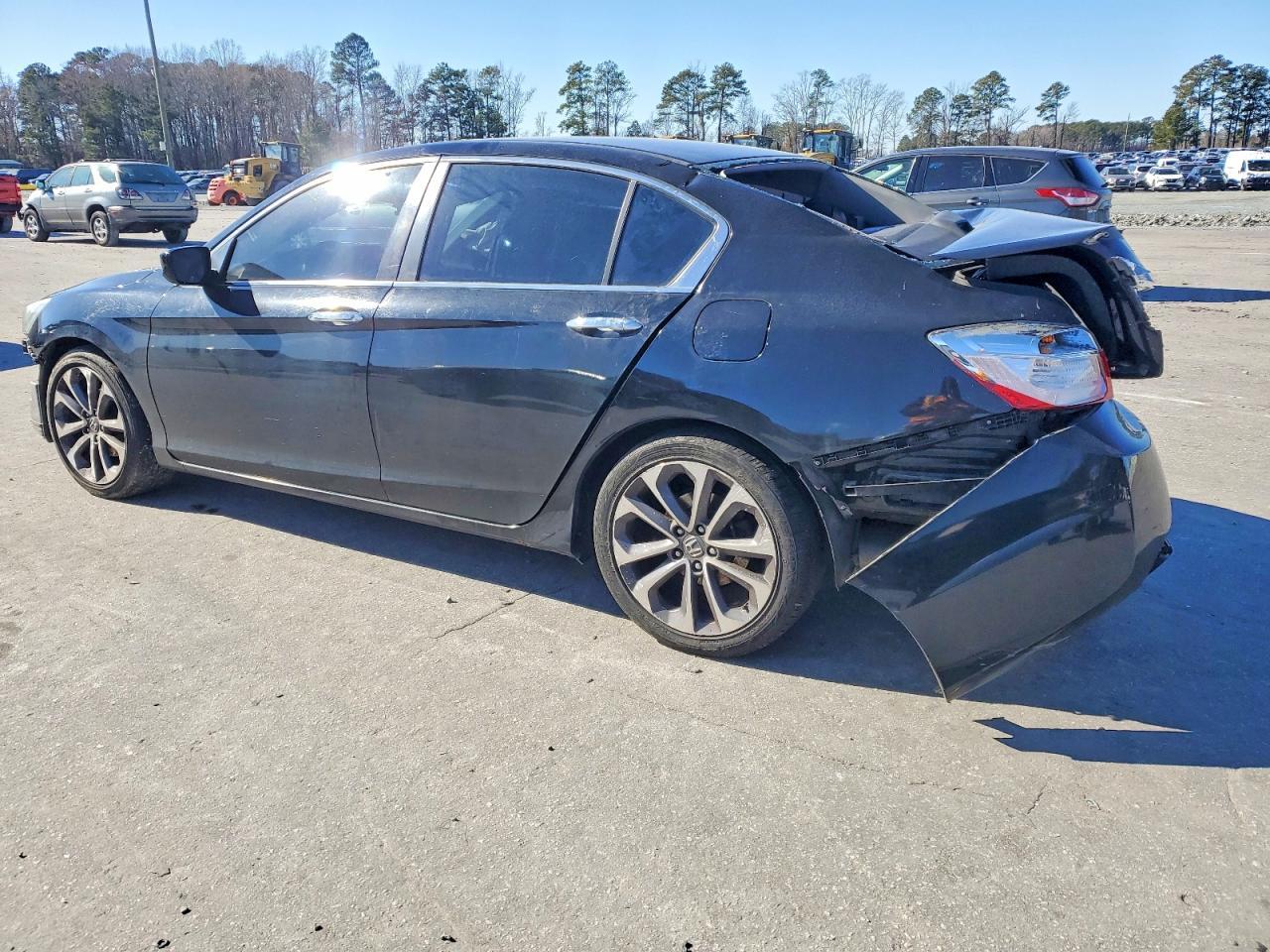 2014 Honda Accord Sport - Image 2