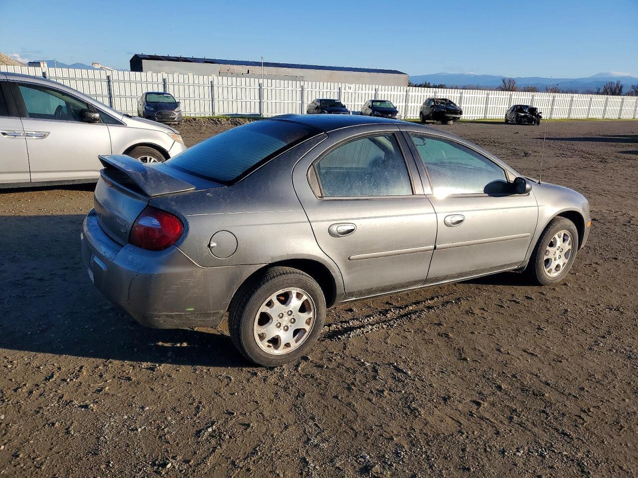 2005 Dodge Neon Sxt - Фото 3