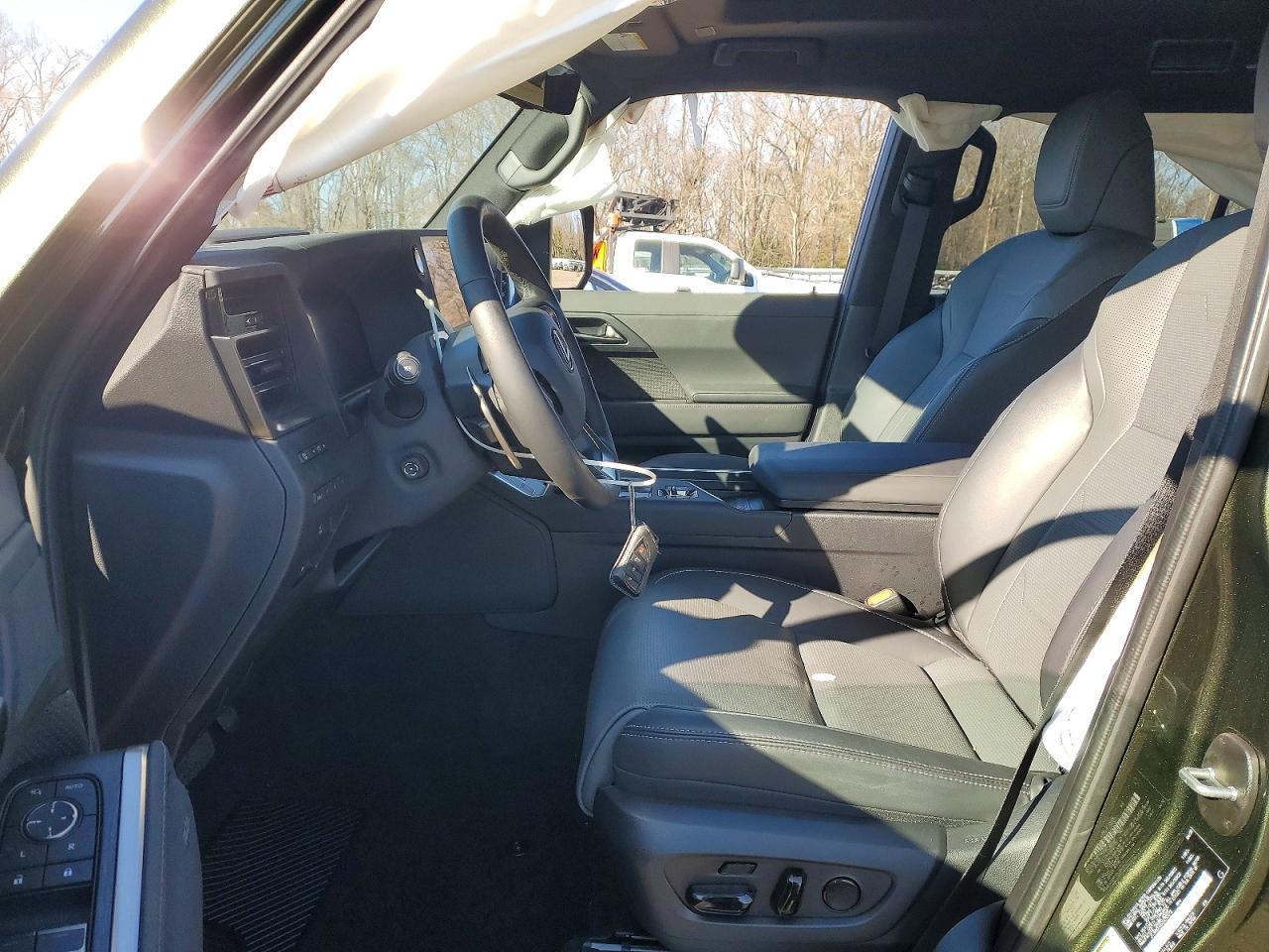2025 Lexus Gx 550 Luxury - Image 7