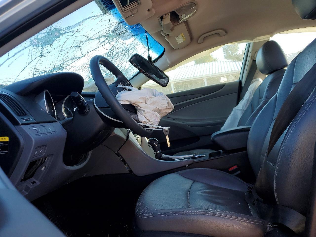 2012 Hyundai Sonata Gls - Image 7