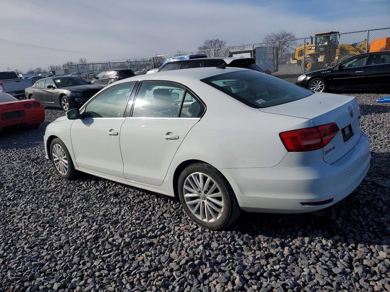 2015 Volkswagen Jetta Se - Фото 2