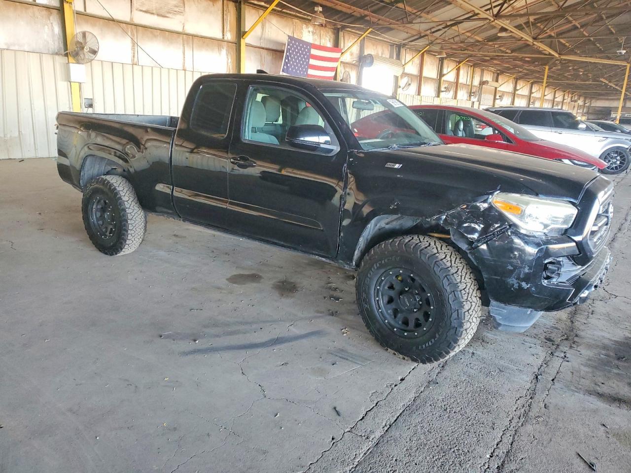 2016 Toyota Tacoma Access Cab - Image 4