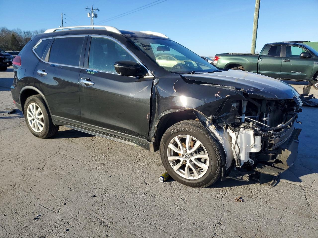 2018 Nissan Rogue S - Фото 4