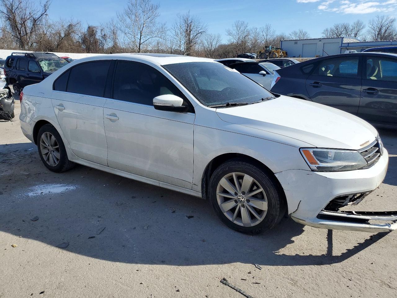2015 Volkswagen Jetta Se - Фото 4