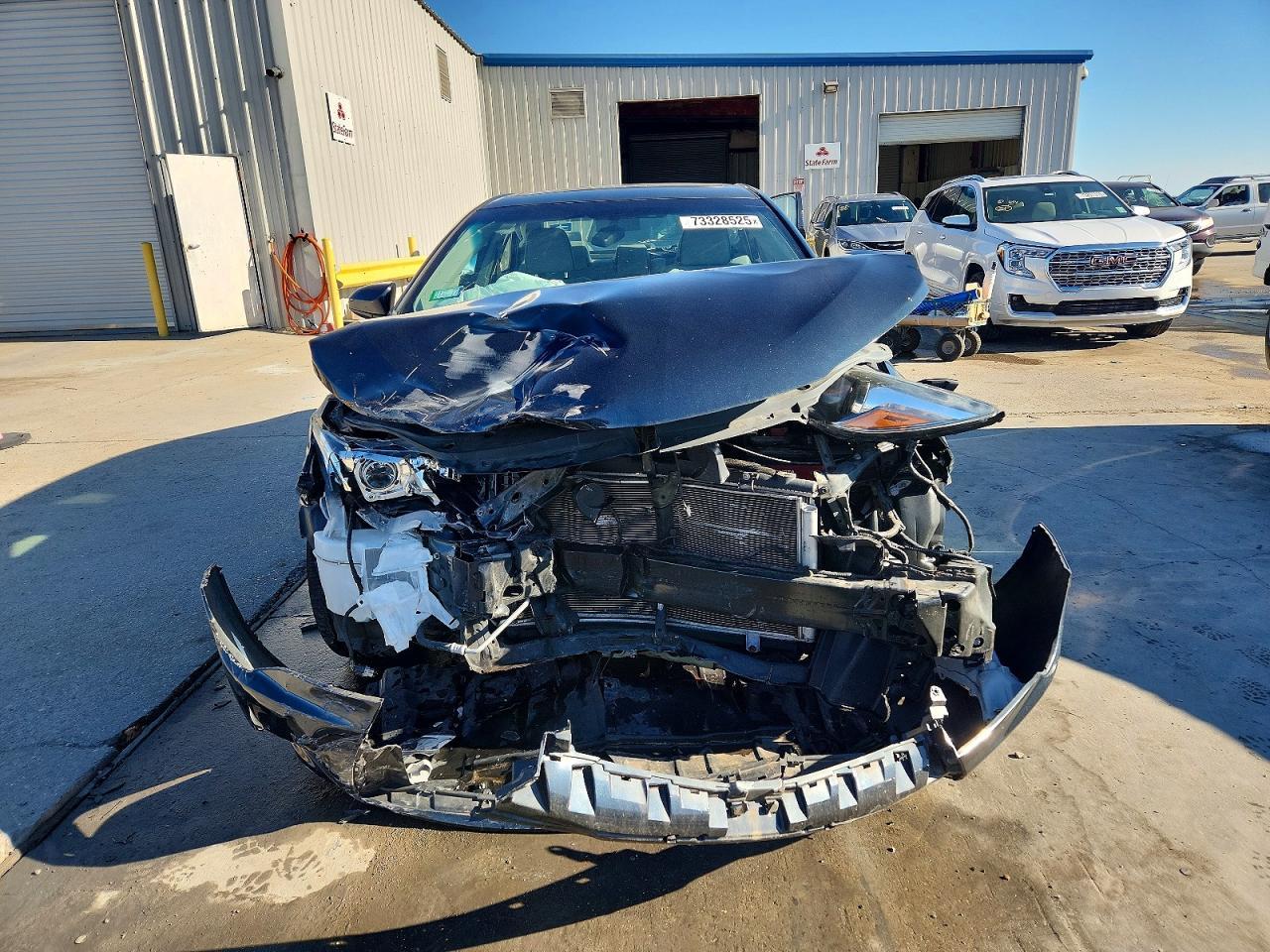 2016 Toyota Camry - Фото 5