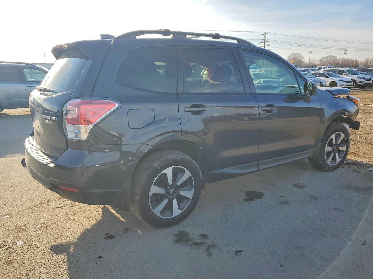 2017 Subaru Forester 2.5I Premium - Фото 3