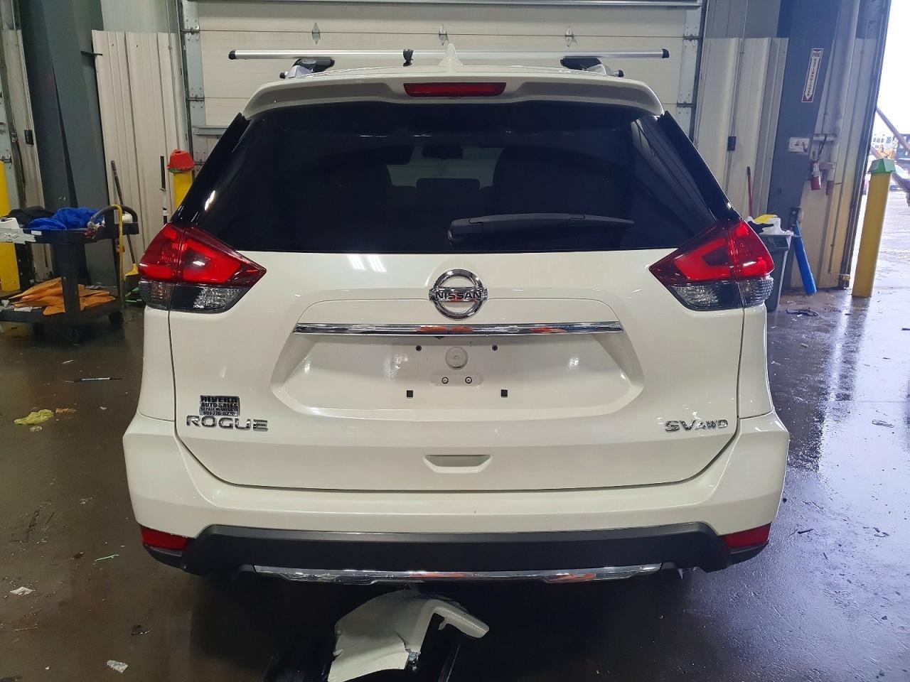 2018 Nissan Rogue Sv - Image 6