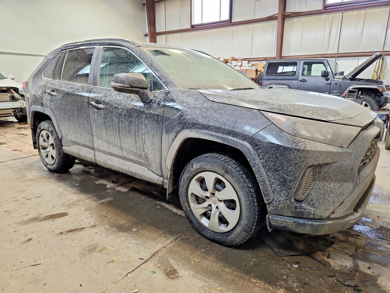 2020 Toyota Rav4 Le - Фото 4