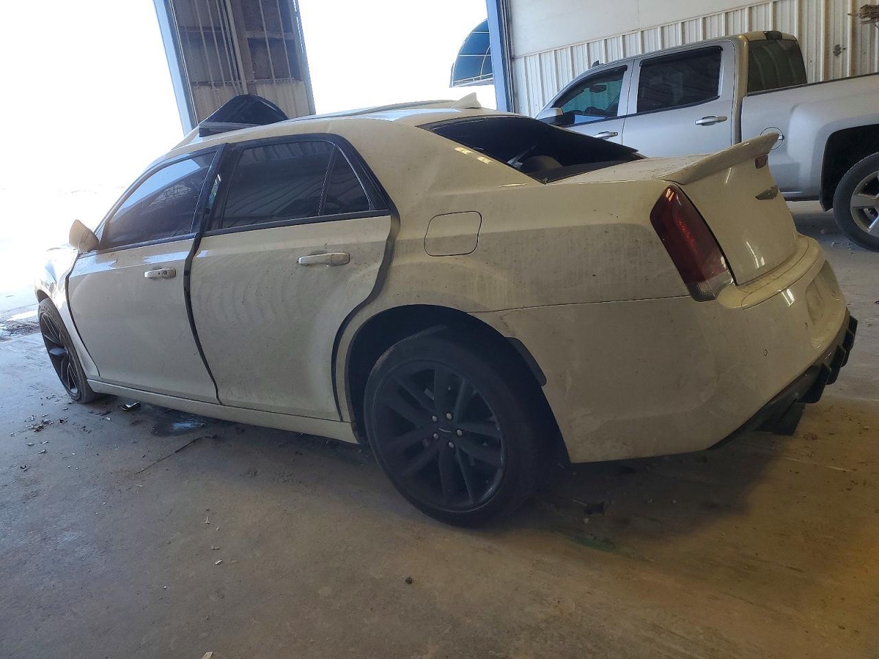 2023 Chrysler 300C - Image 2