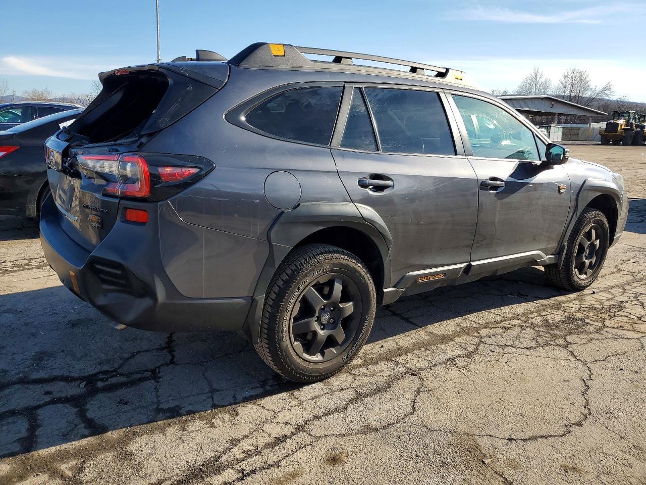 2023 Subaru Outback Wilderness - Фото 3