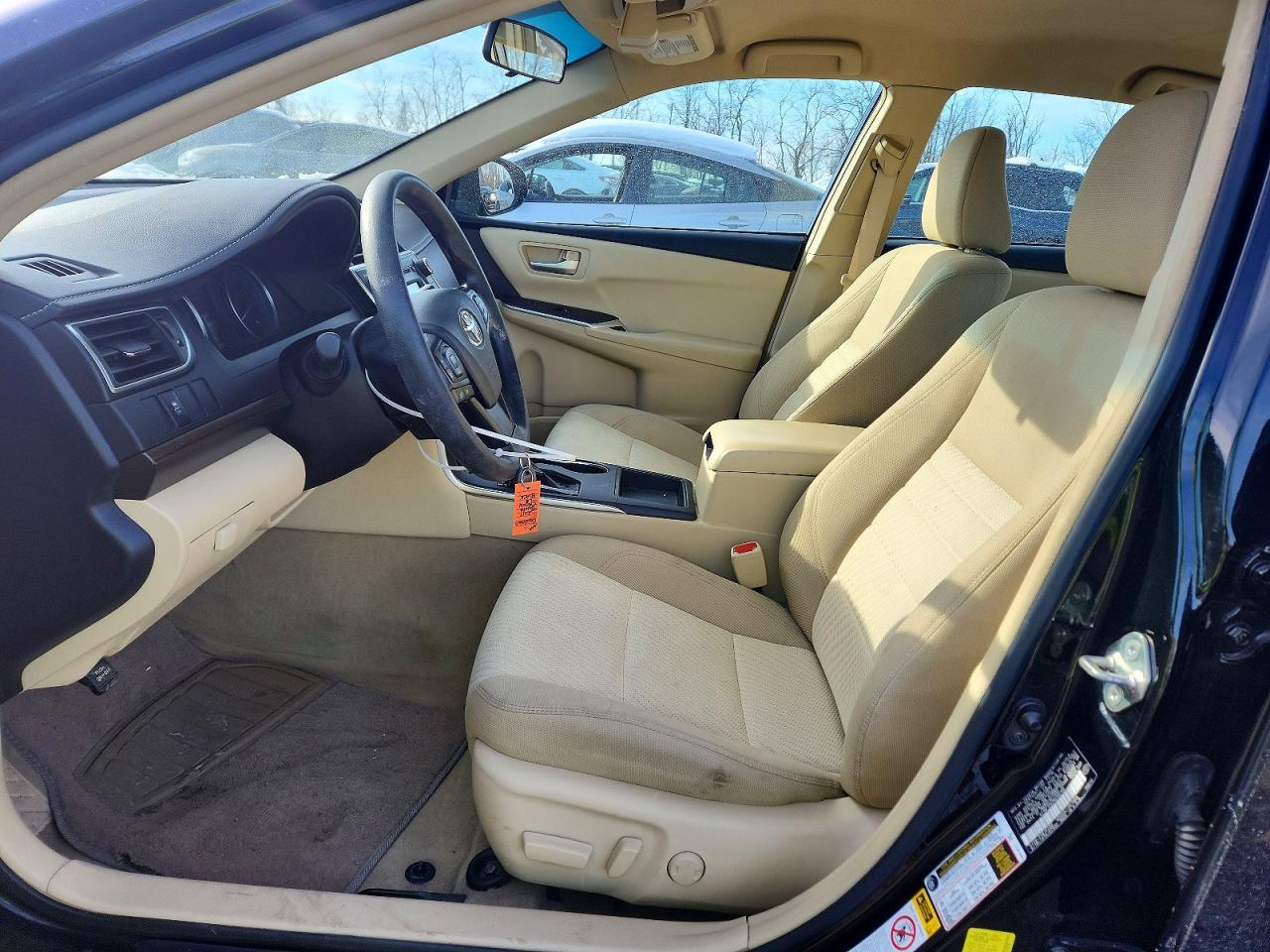 2017 Toyota Camry Le - Image 7