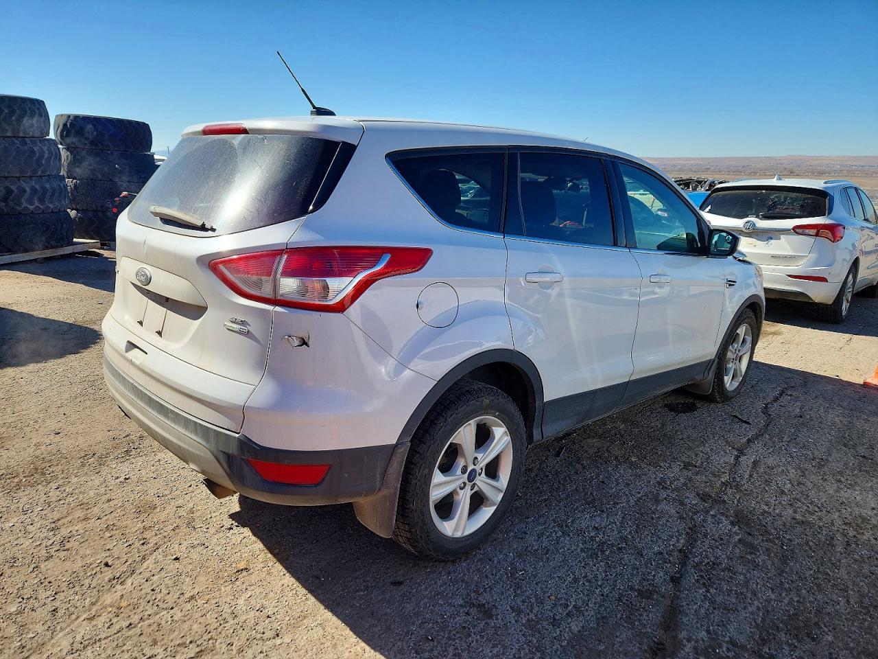 2016 Ford Escape Se - Фото 3
