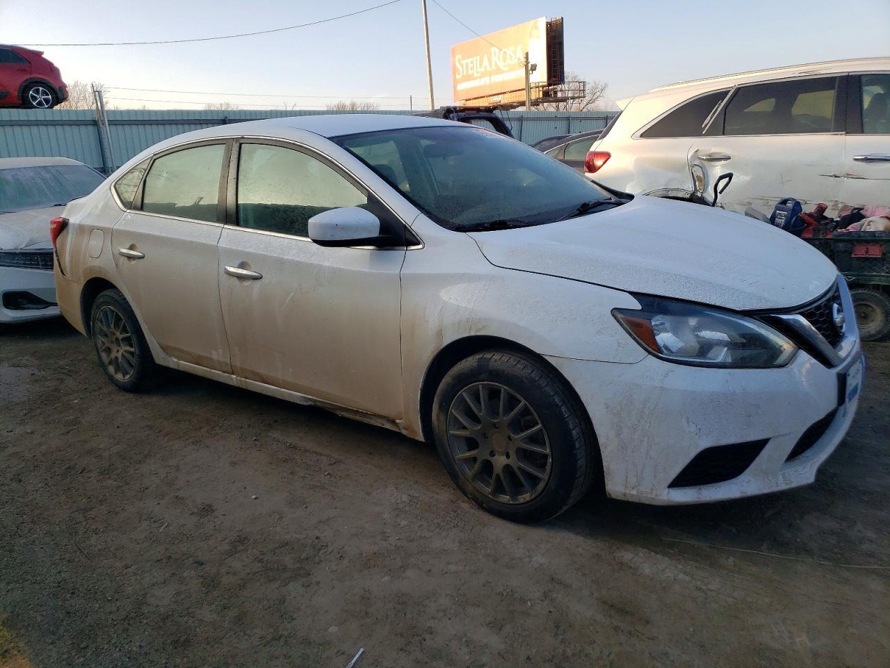 2019 Nissan Sentra S - Фото 4