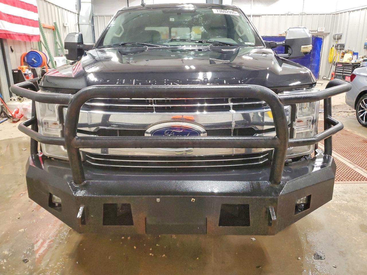 2019 Ford F250 Super Duty - Image 5