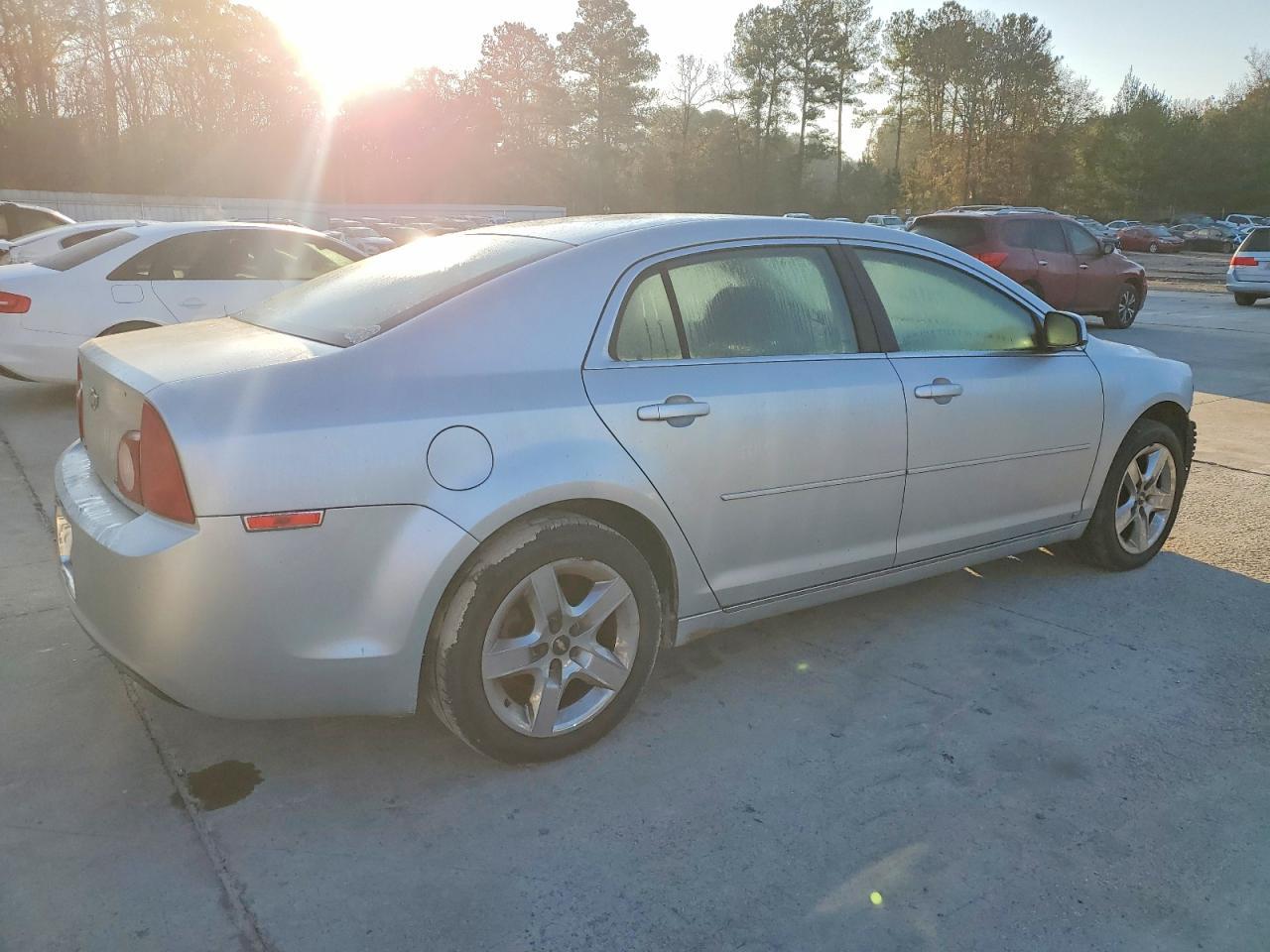2009 Chevrolet Malibu 1Lt - Image 3