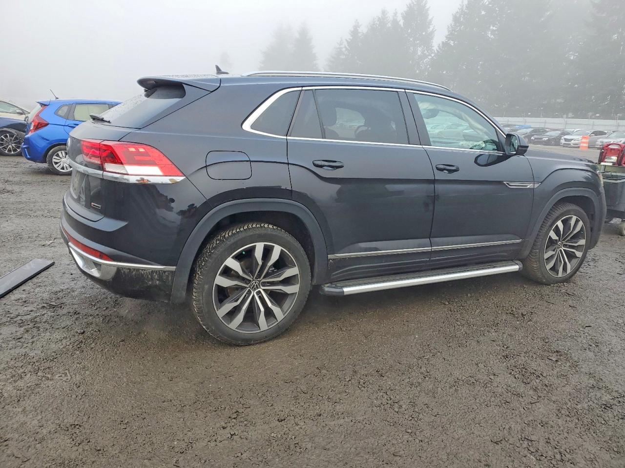 2020 Volkswagen Atlas Cross Sport Sel R-Line - Фото 3