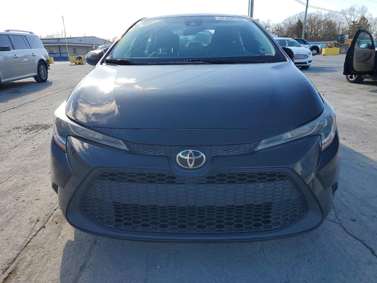 2021 Toyota Corolla Le - Фото 5