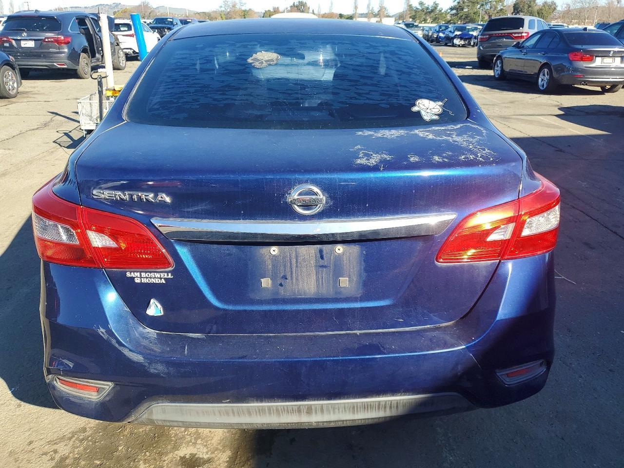 2017 Nissan Sentra S - Фото 6