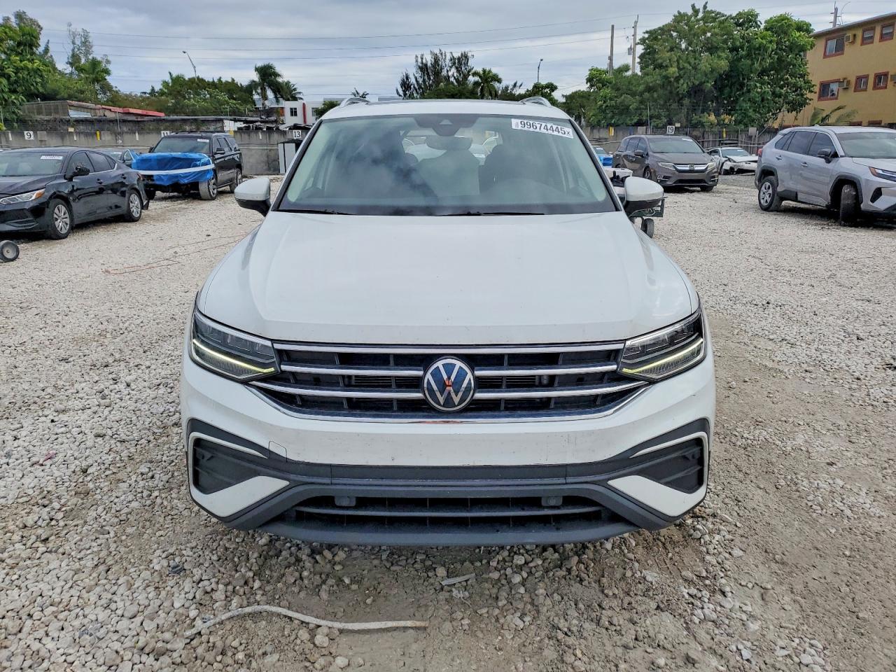 2022 Volkswagen Tiguan Se - Фото 5