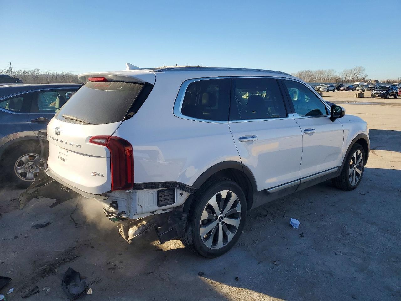 2021 Kia Telluride S - Image 3