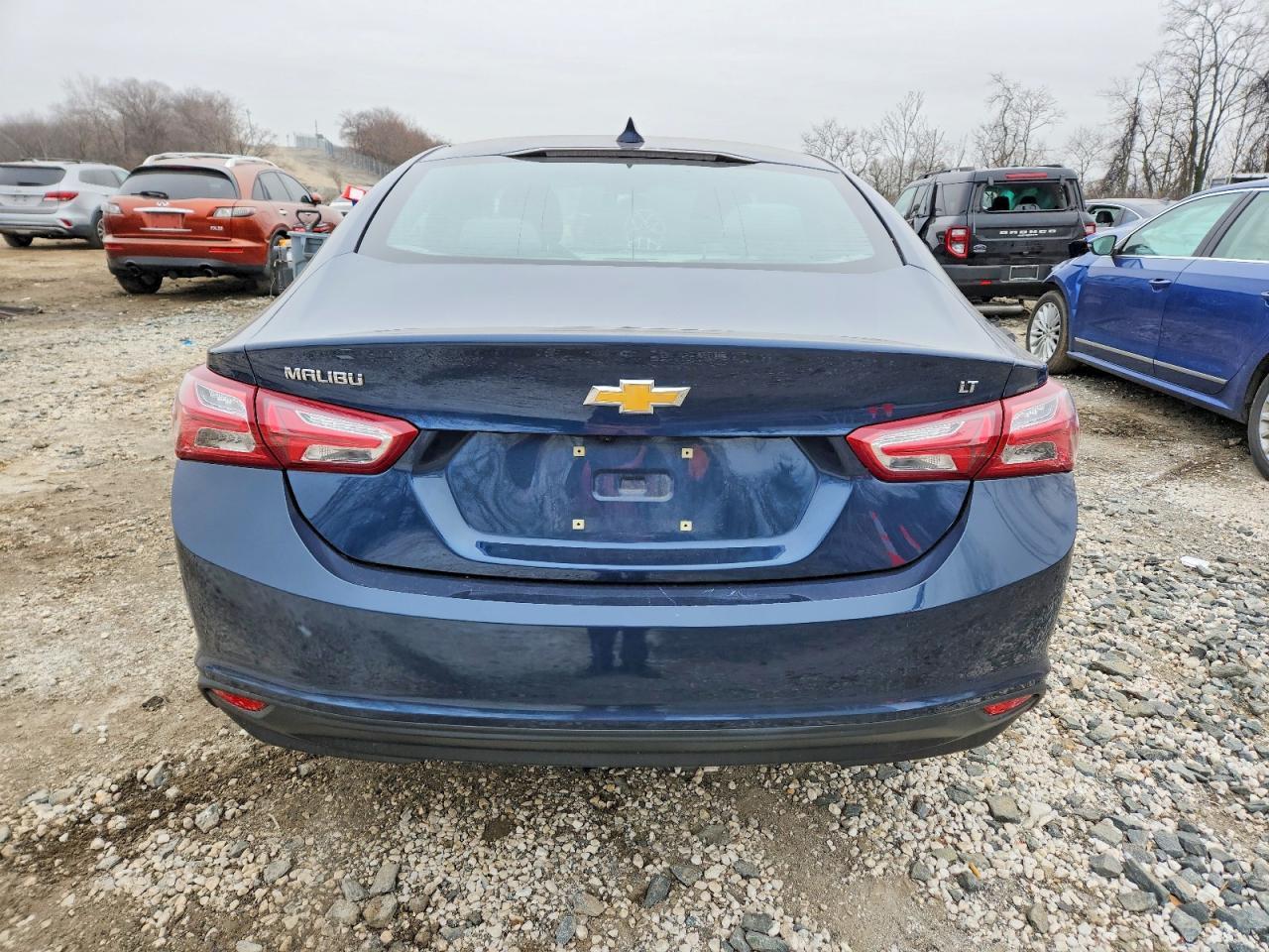 2022 Chevrolet Malibu Lt - Image 6