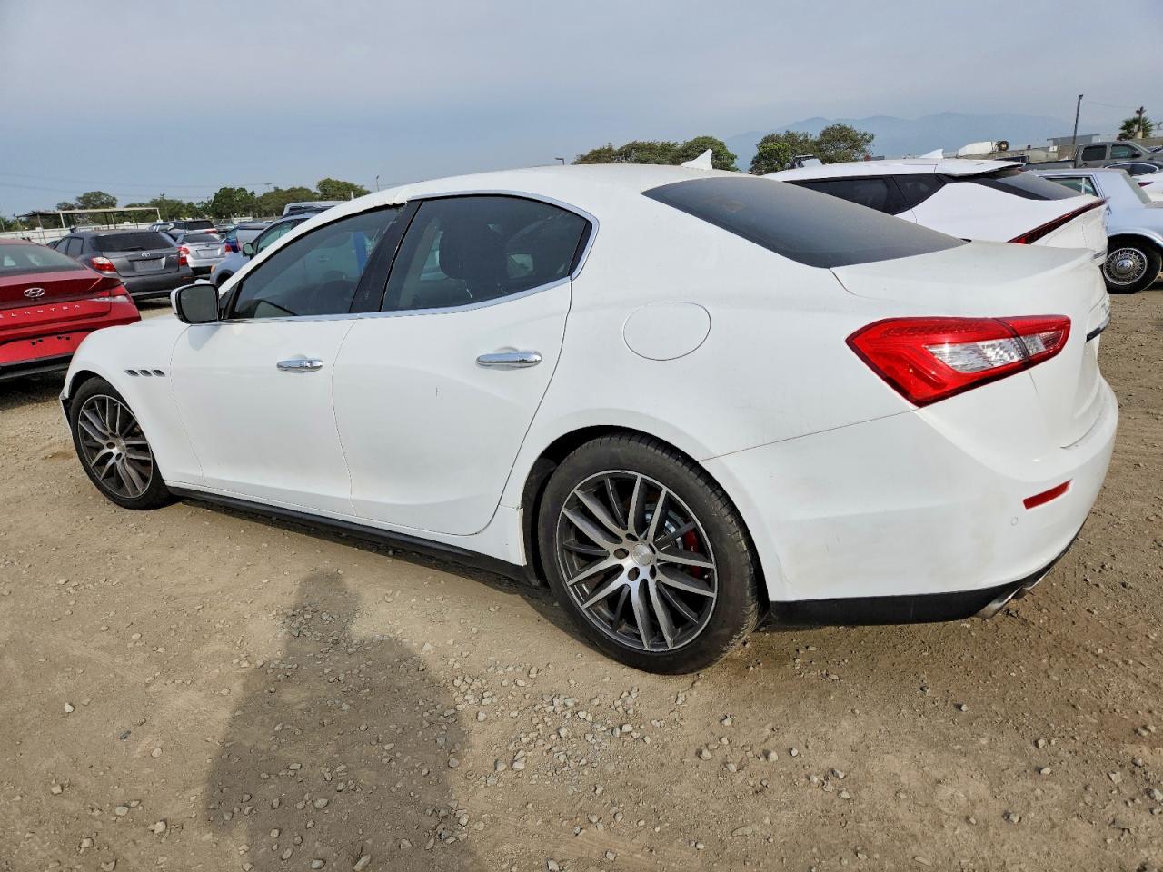 2014 Maserati Ghibli S - Фото 2