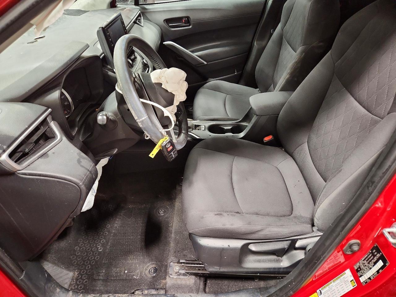 2022 Toyota Corolla Cross Le - Фото 7