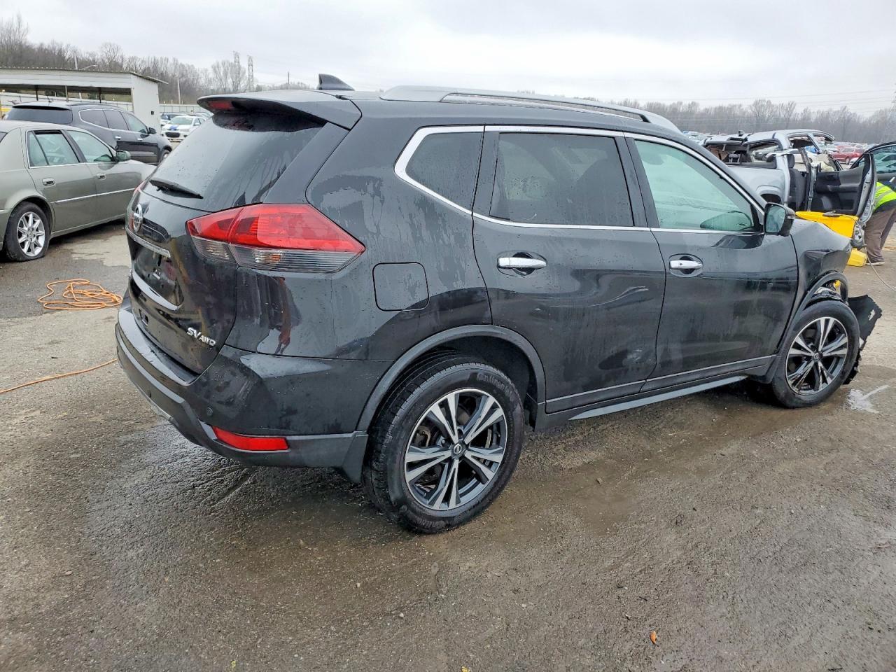 2020 Nissan Rogue S - Image 3