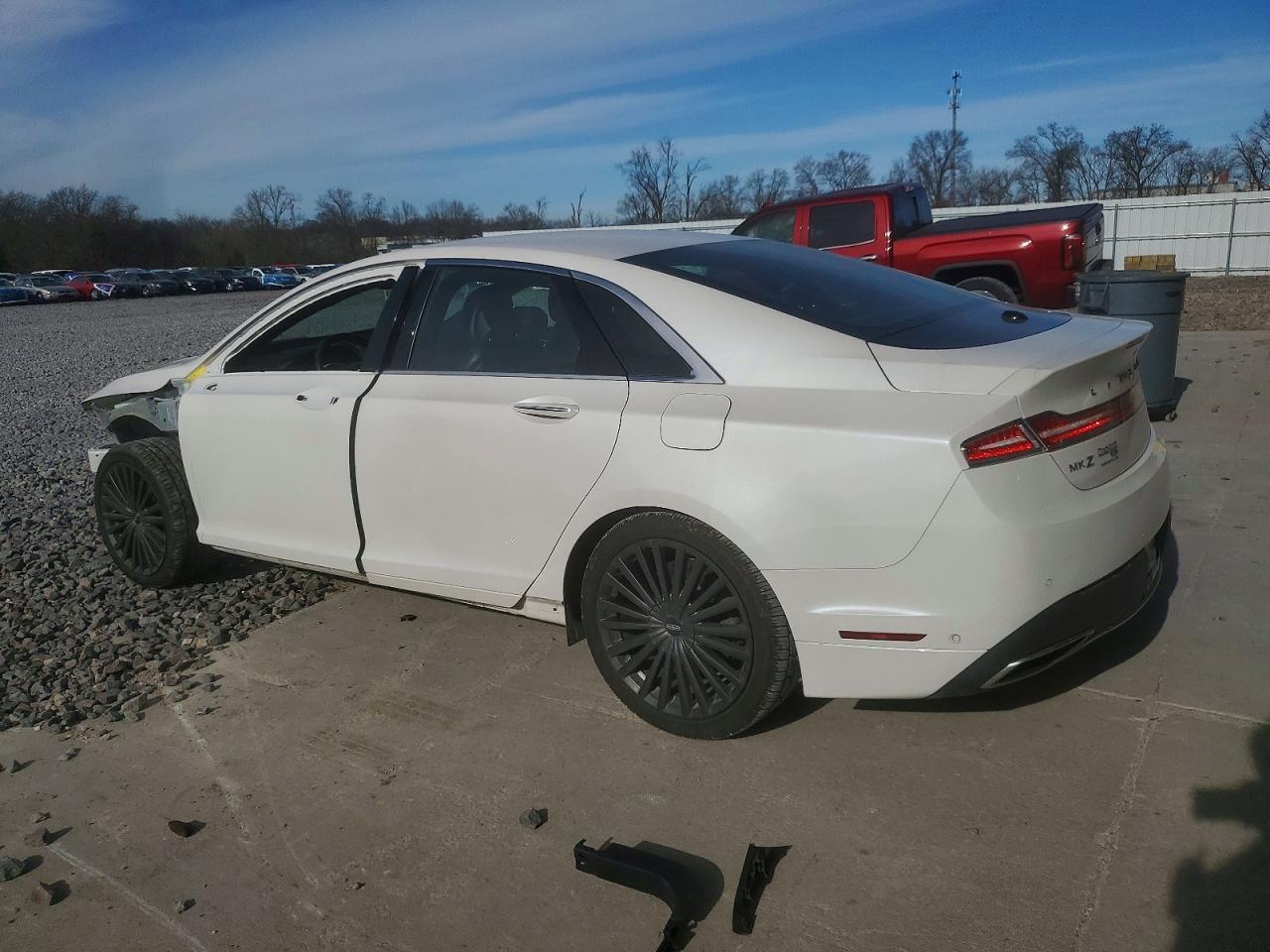 2018 Lincoln Mkz Hybrid Reserve - Image 2