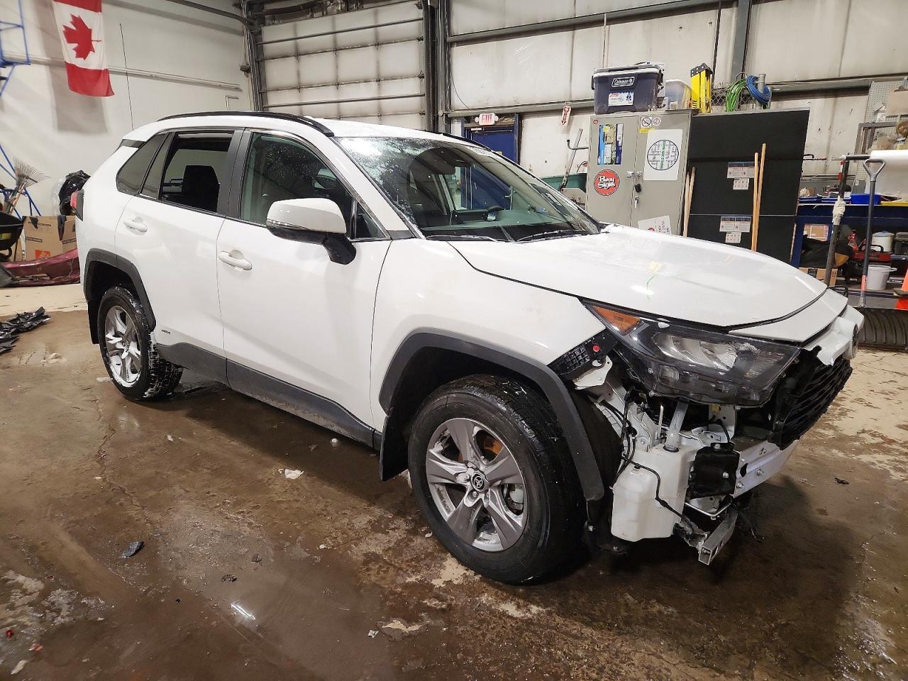 2025 Toyota Rav4 Le - Фото 4