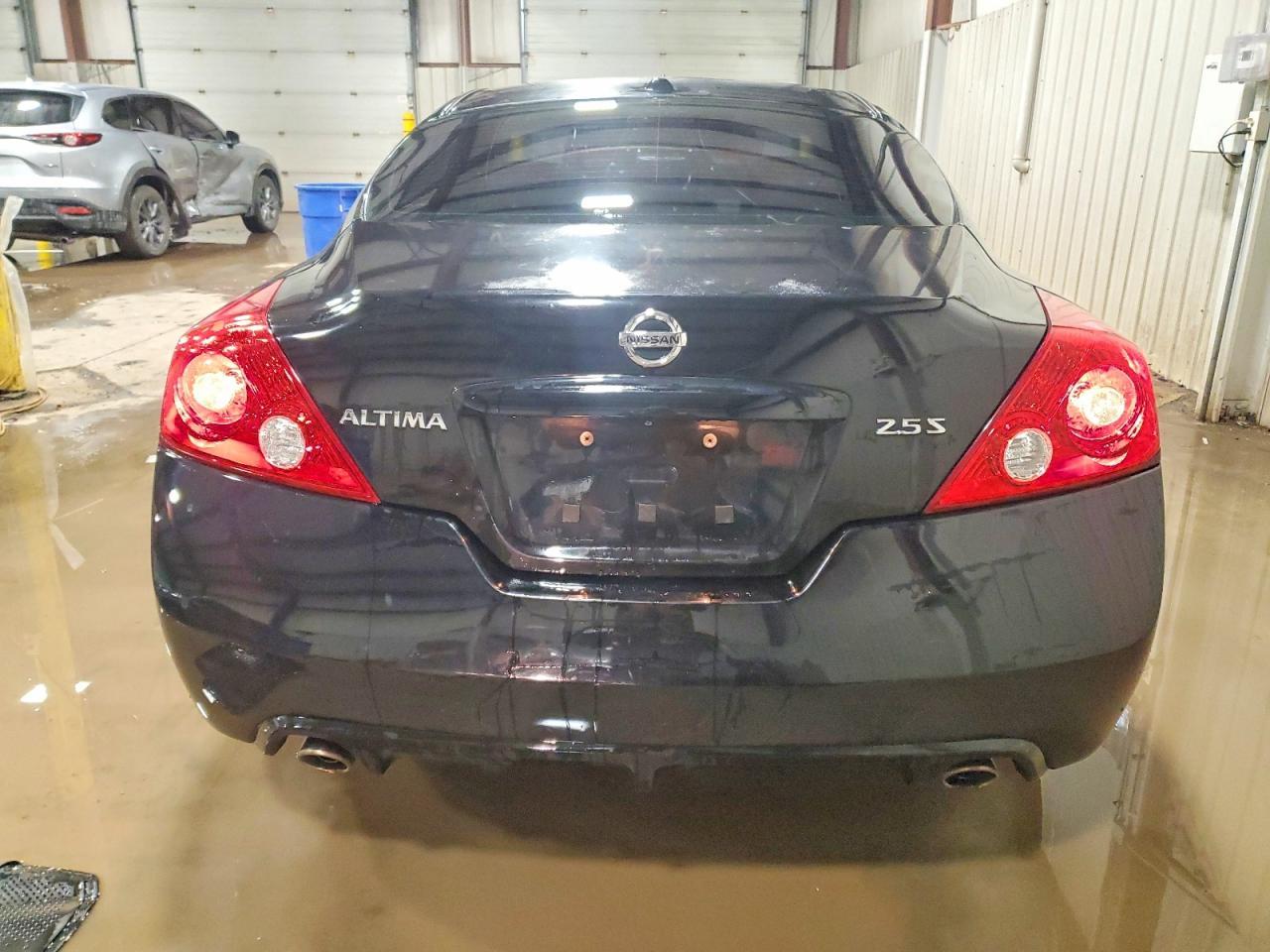 2012 Nissan Altima 2.5 S - Фото 6