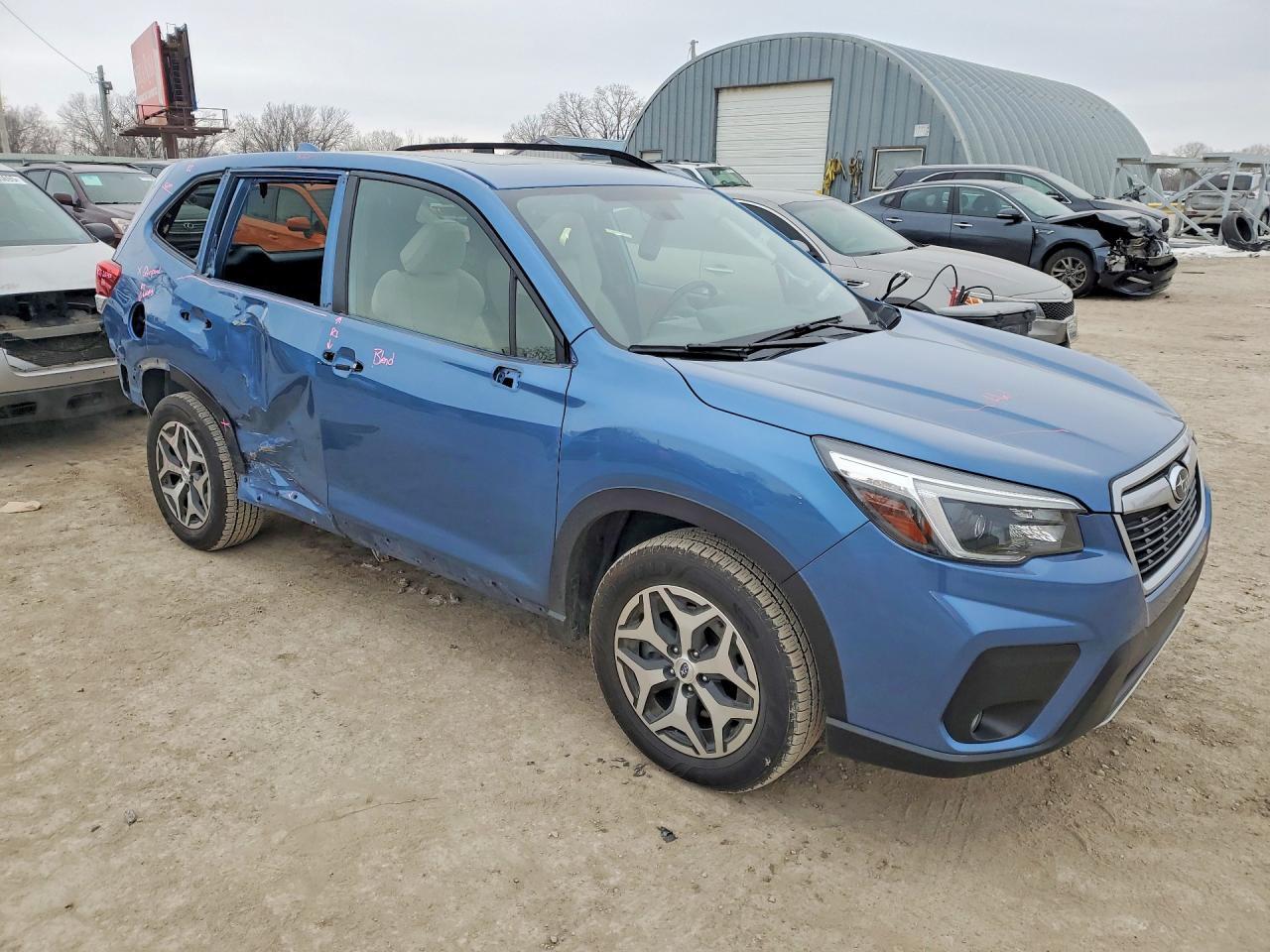 2021 Subaru Forester Premium - Фото 4