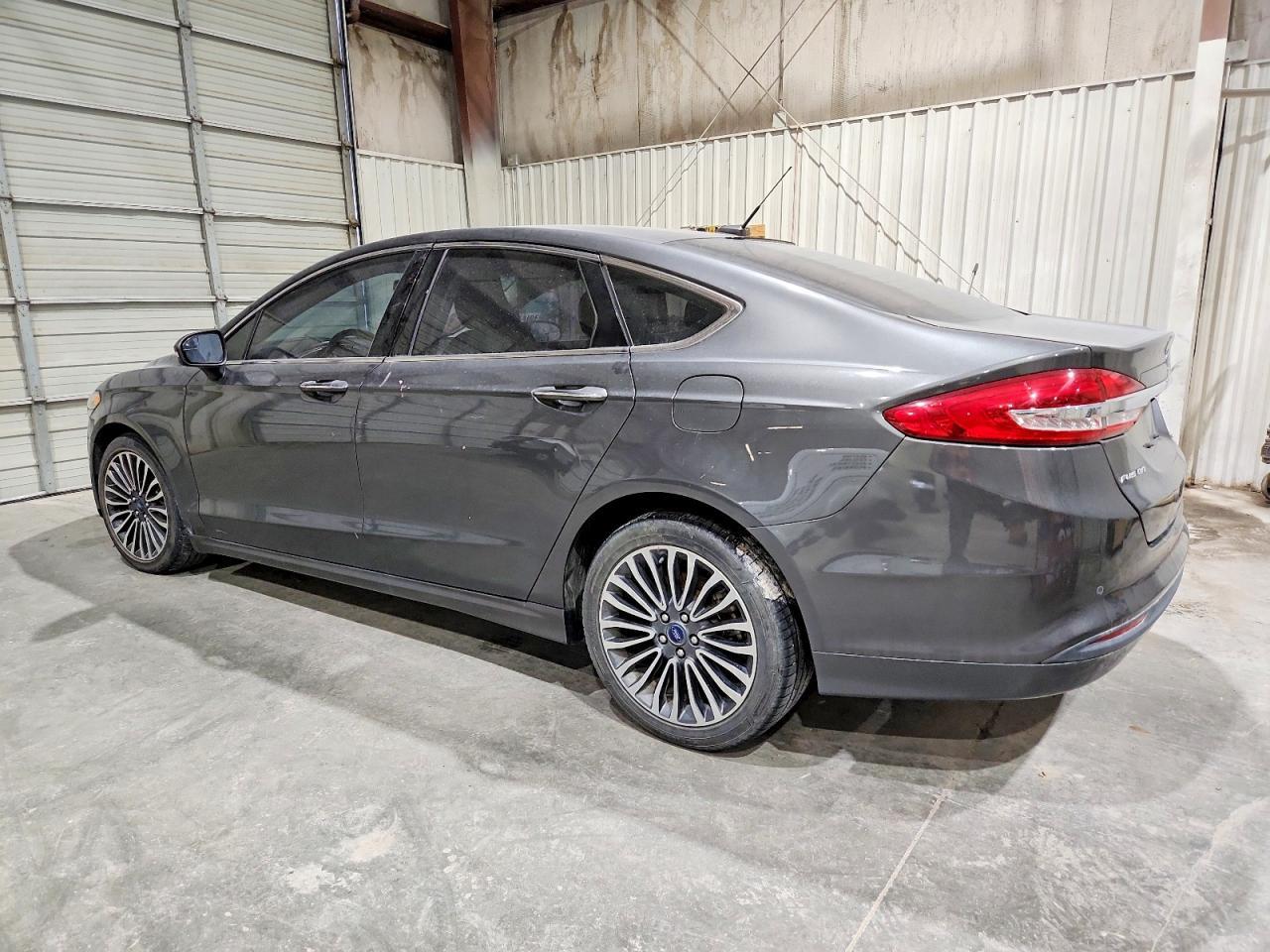 2018 Ford Fusion Se - Image 2