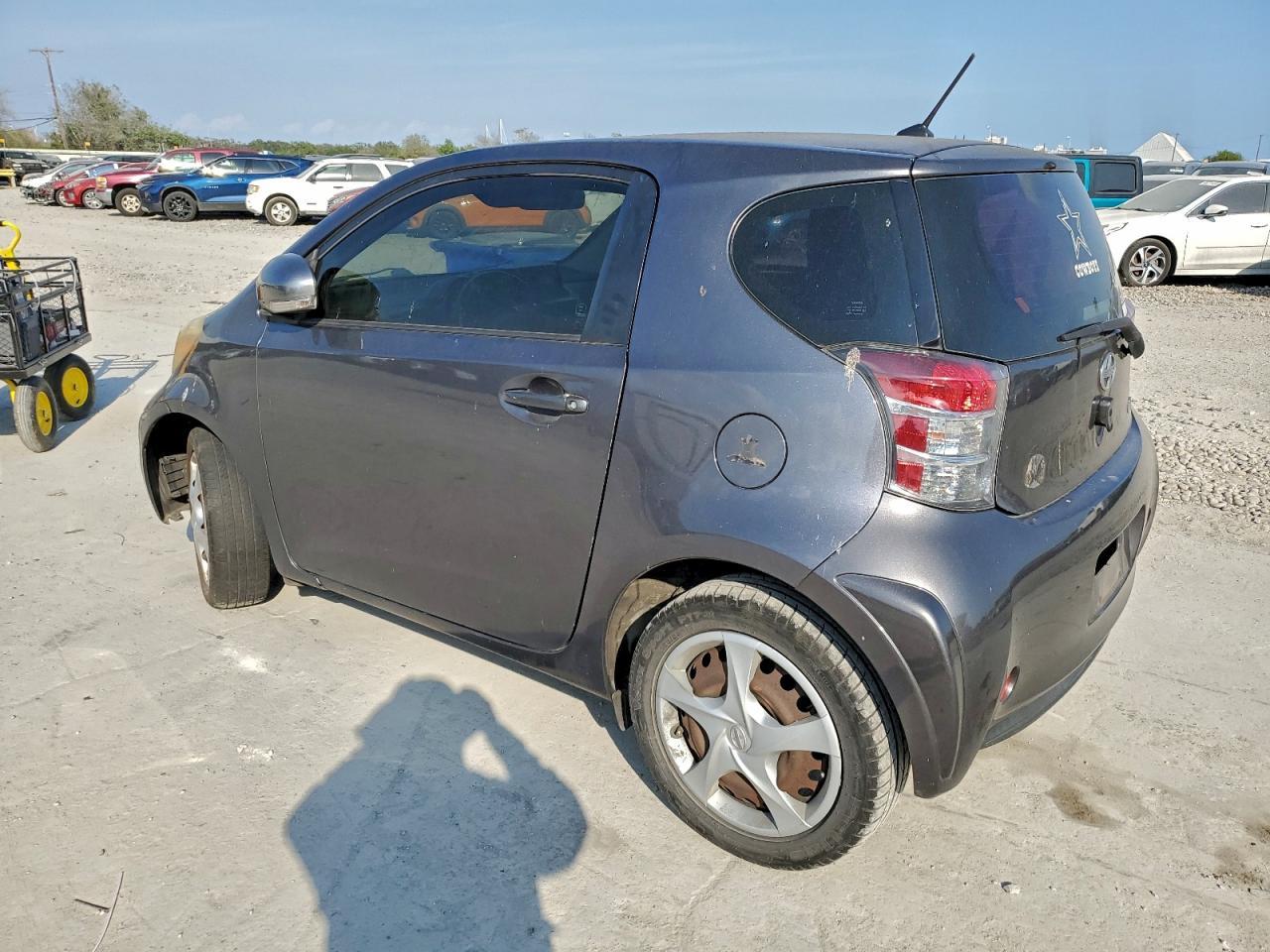 2012 Toyota Scion Iq - Фото 2