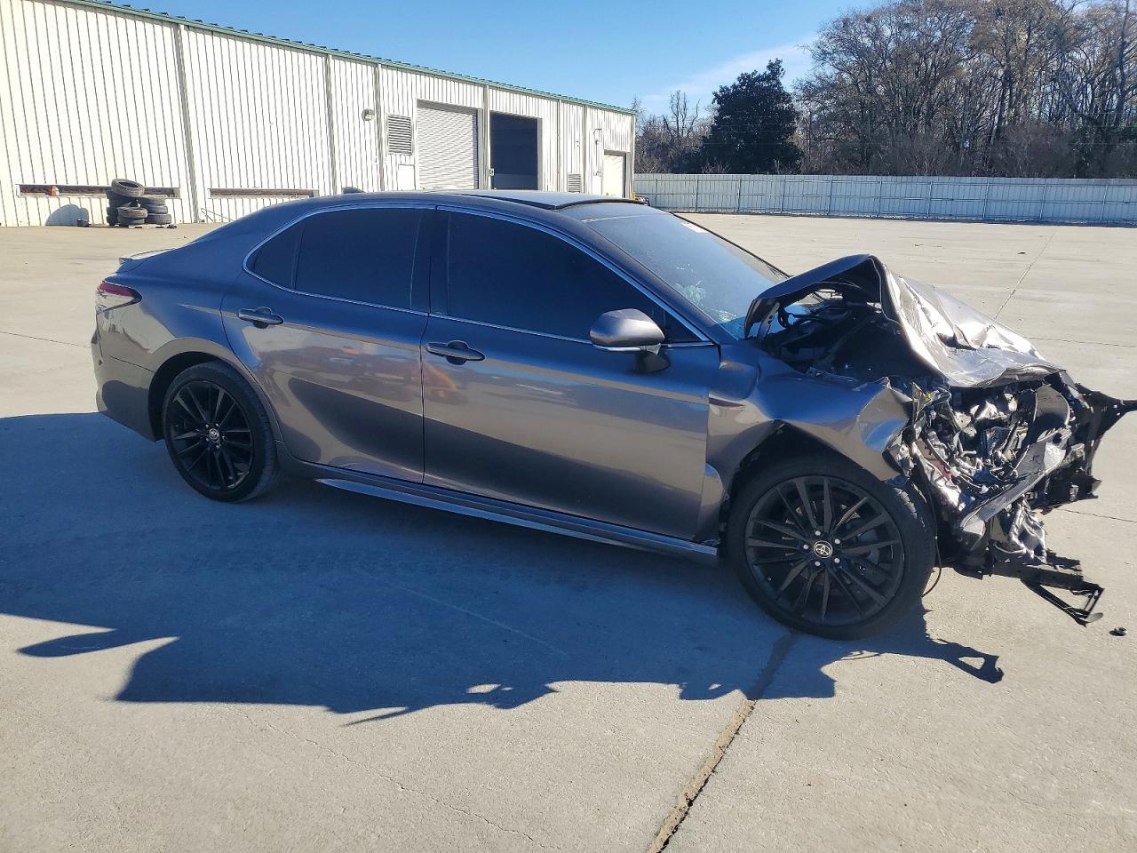 2021 Toyota Camry Xse - Image 4