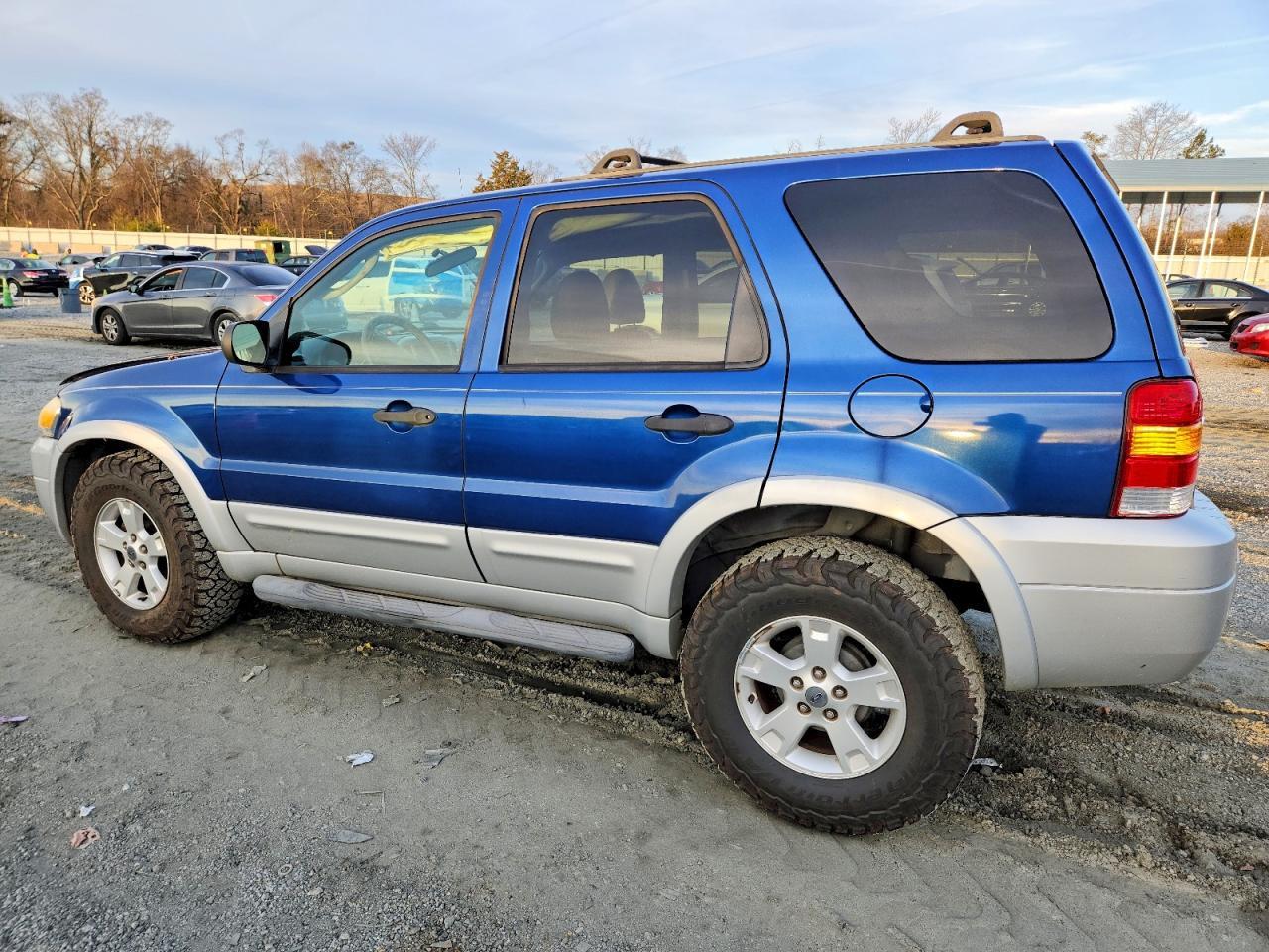 2007 Ford Escape Xlt - Фото 2