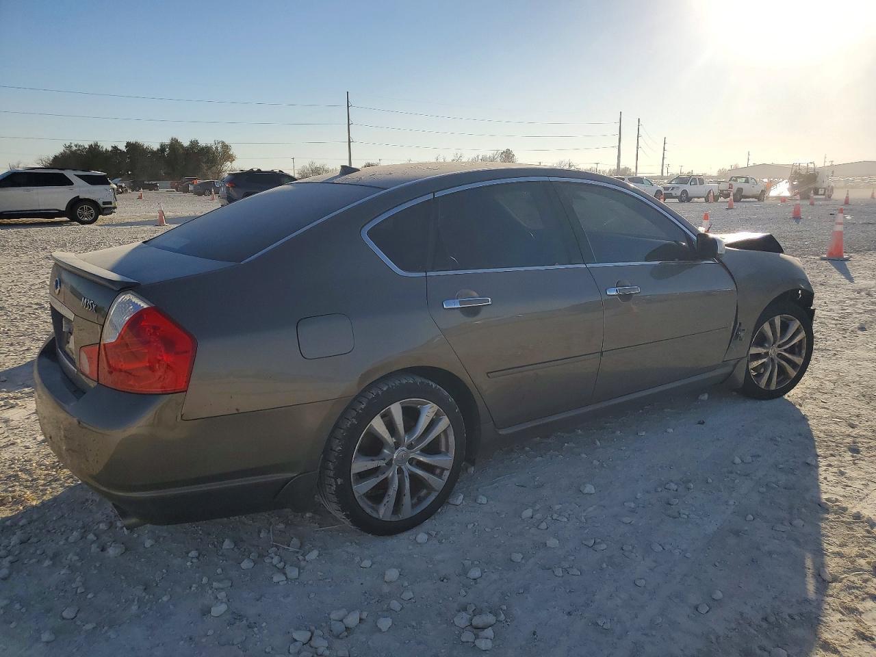 2006 Infiniti M35 Base - Image 3