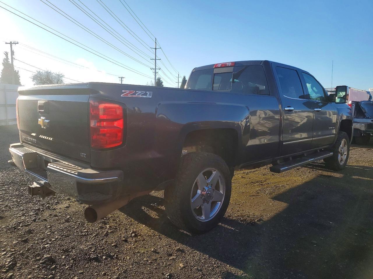2015 Chevrolet Silverado K3500 Ltz - Фото 3