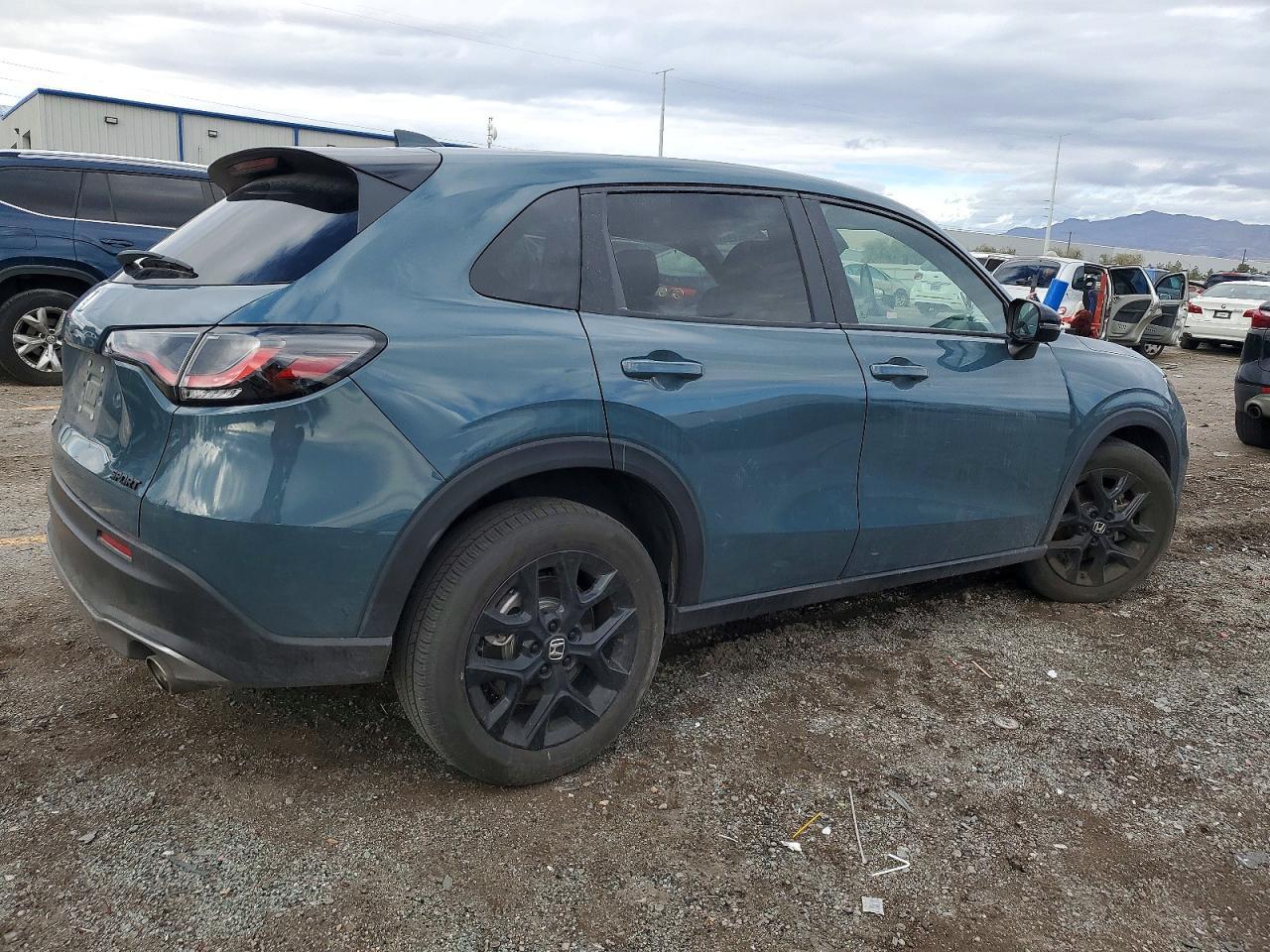 2025 Honda Hr-V Sport - Image 3