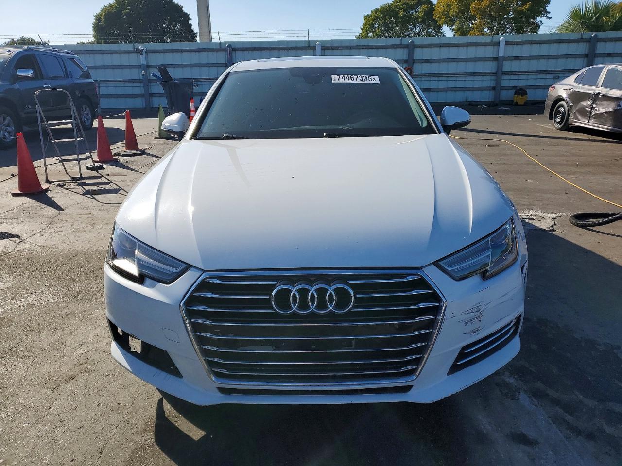2017 Audi A4 Premium - Image 5