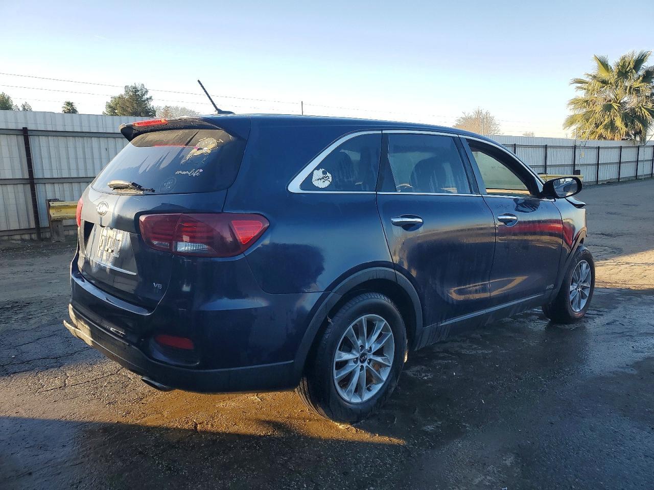 2019 Kia Sorento Lx - Фото 3