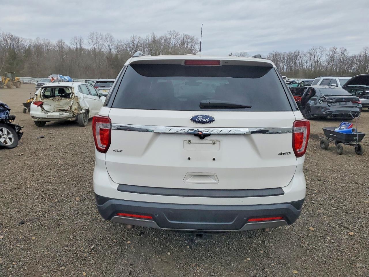 2019 Ford Explorer Xlt - Фото 6