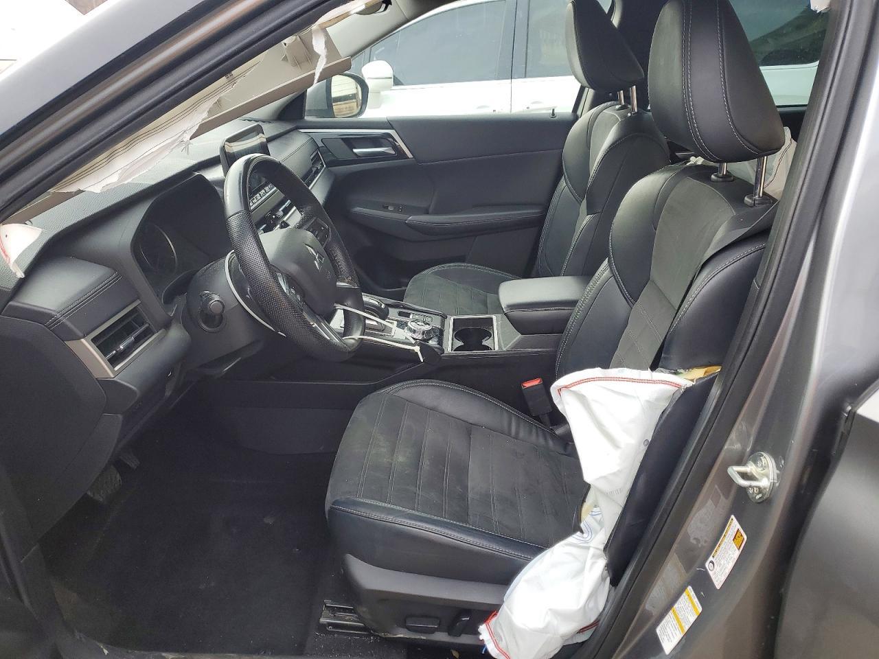 2023 Mitsubishi Outlander Se - Фото 7