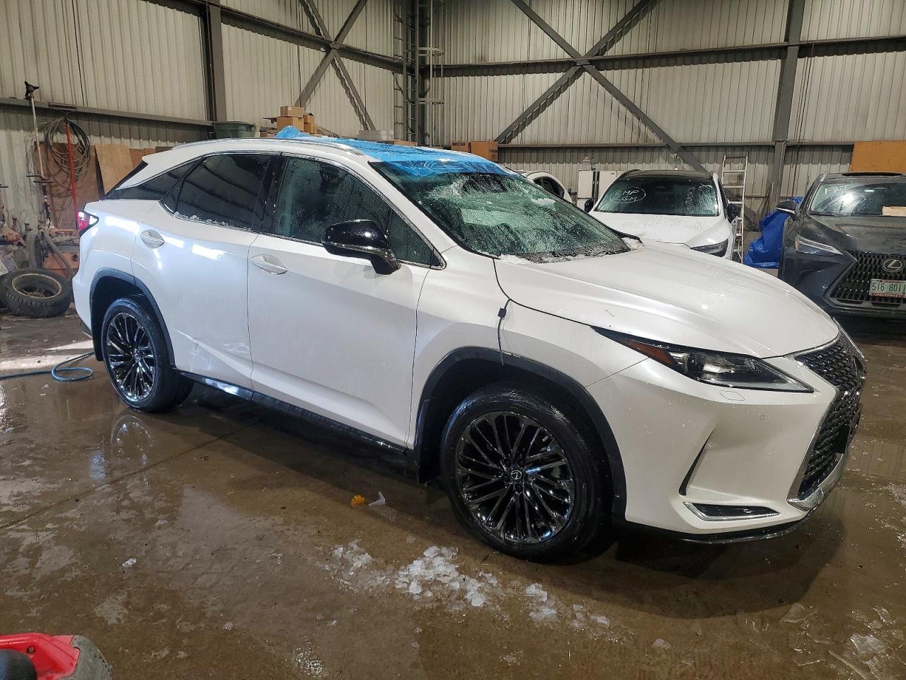 2022 Lexus Rx 350 - Image 4