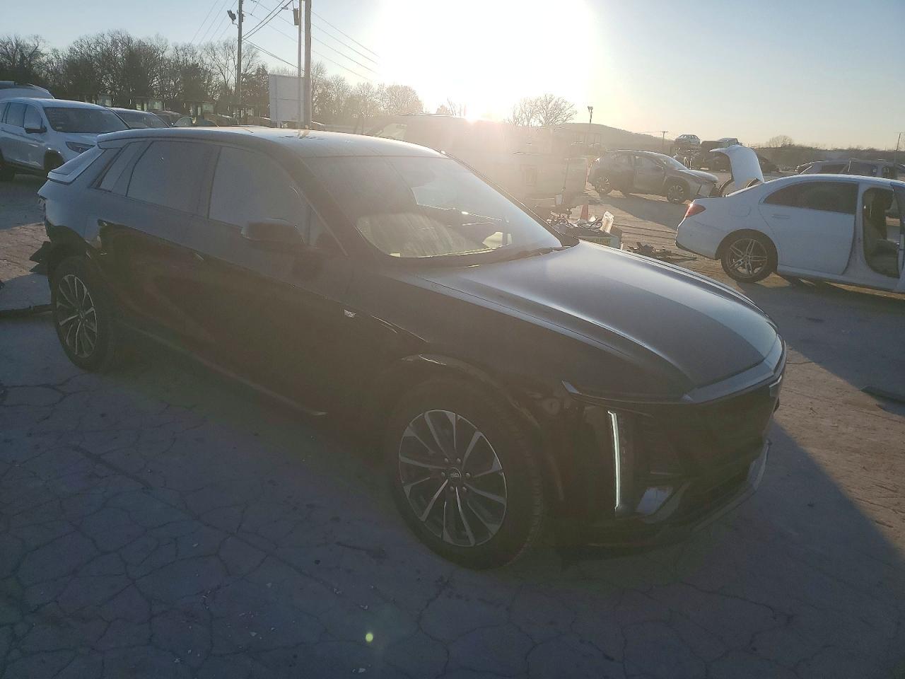 2024 Cadillac Lyriq Sport - Image 4