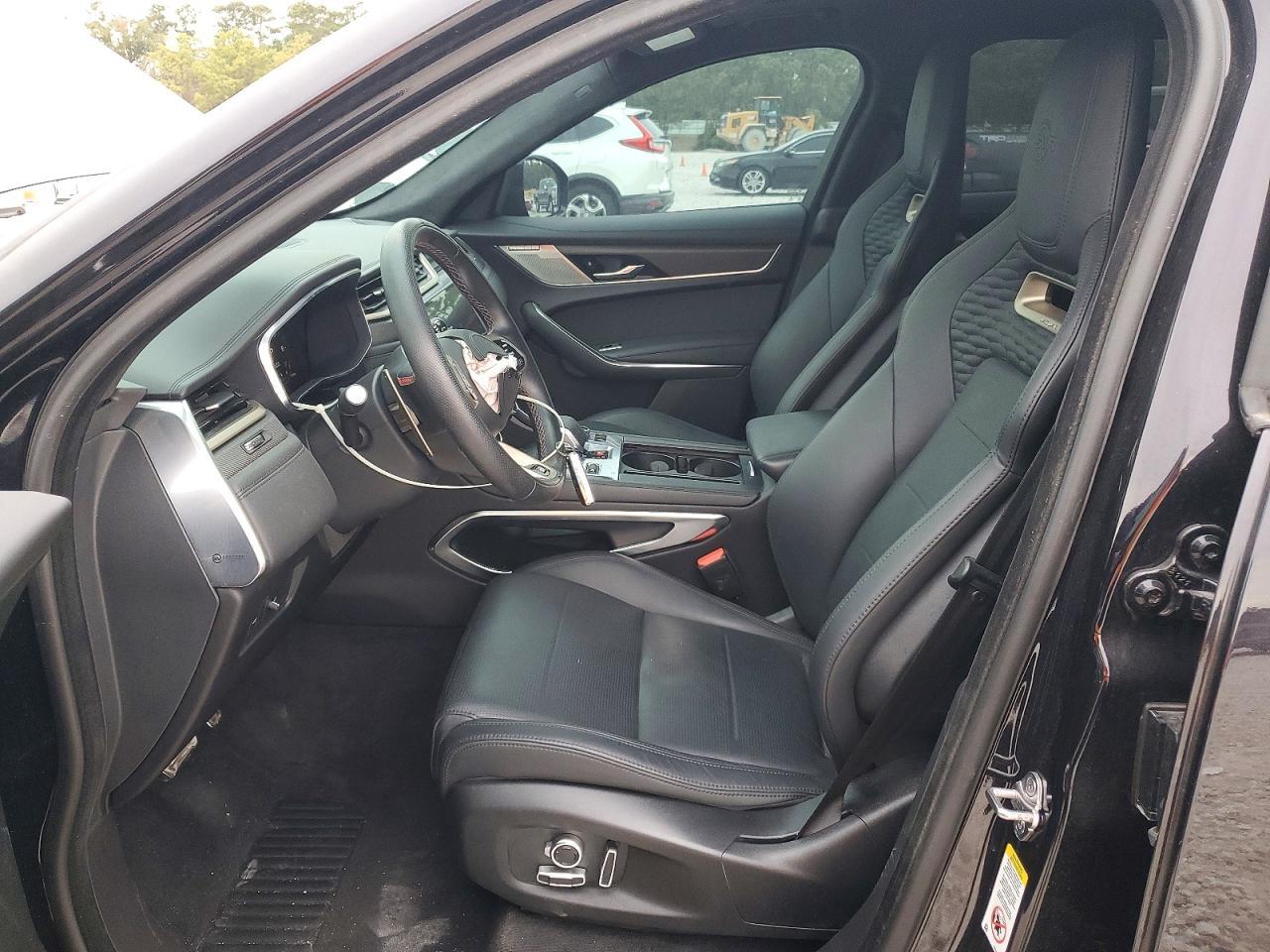 2023 Jaguar F-Pace Svr - Image 7