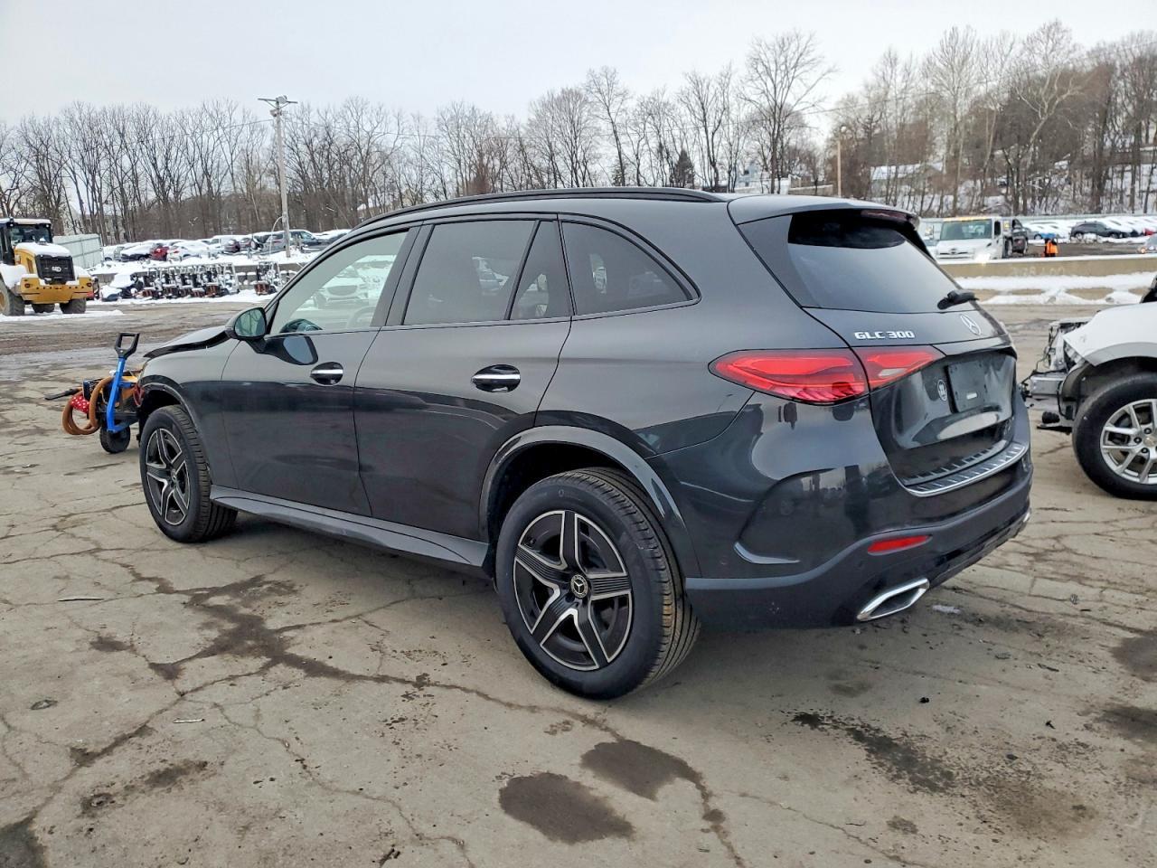 2025 Mercedes-Benz Glc 300 4Matic - Фото 2