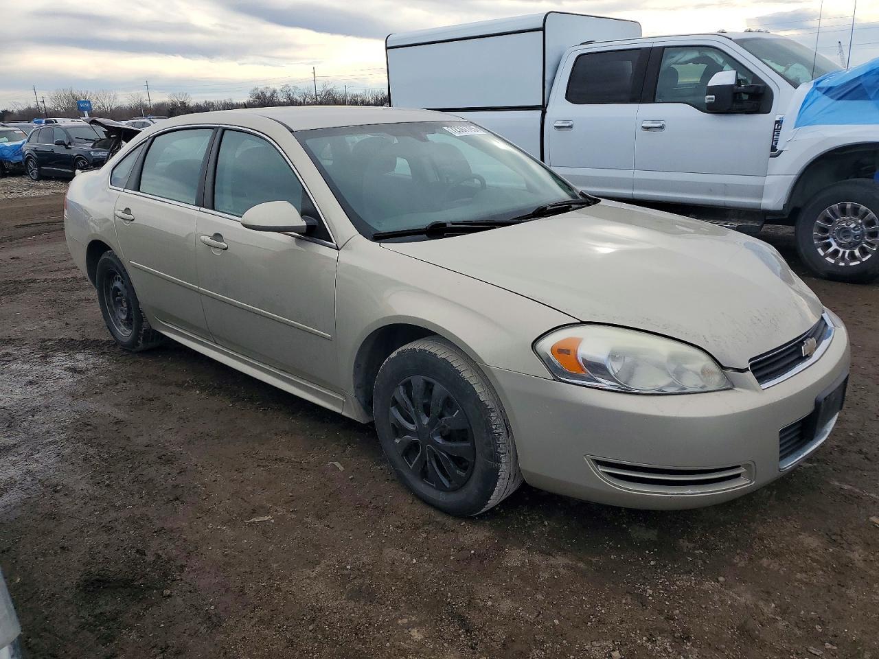 2010 Chevrolet Impala Ls - Фото 4