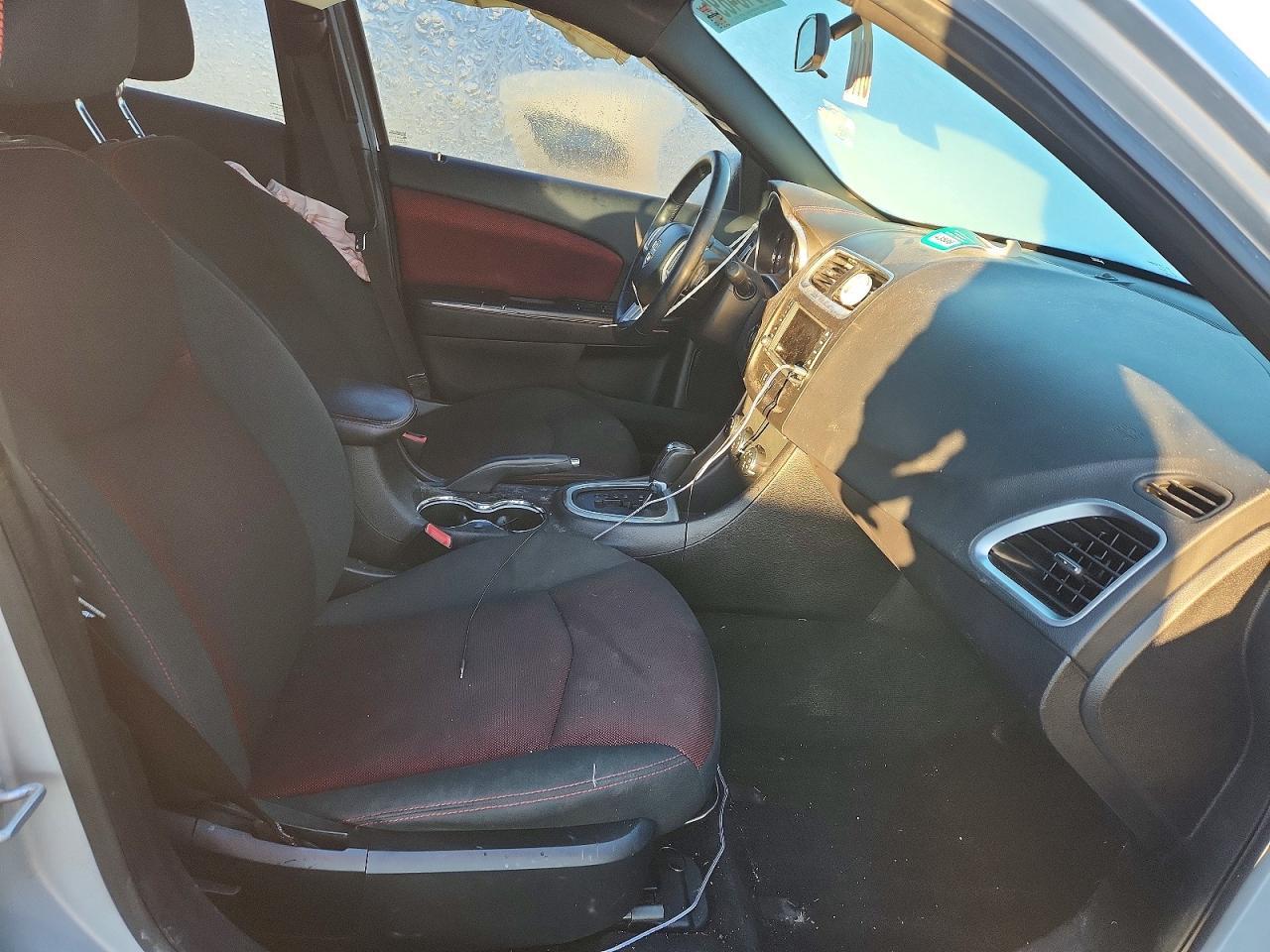 2012 Dodge Avenger Sxt - Image 7