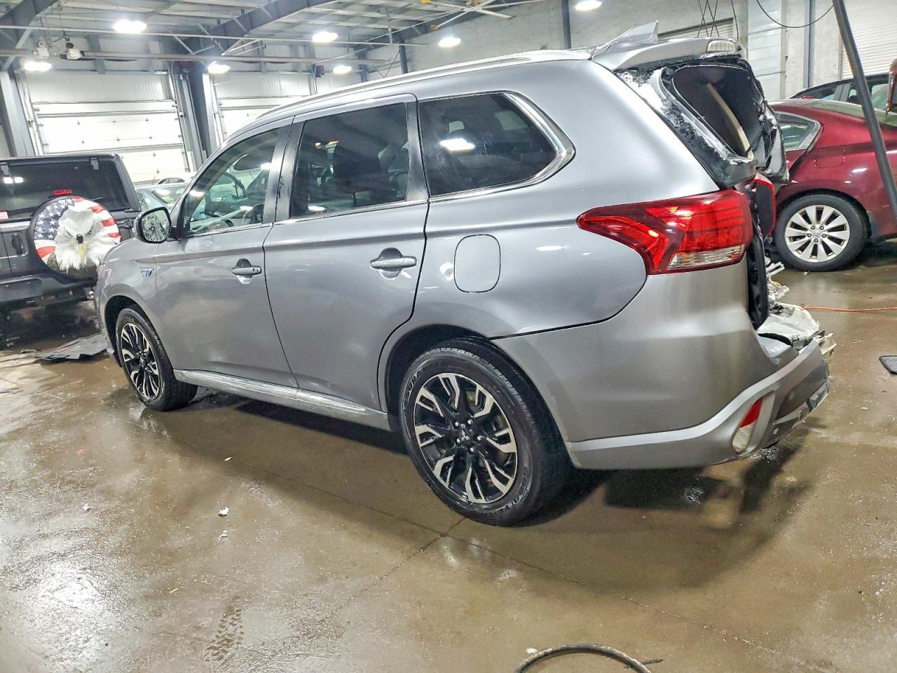 2018 Mitsubishi Outlander Se - Фото 2